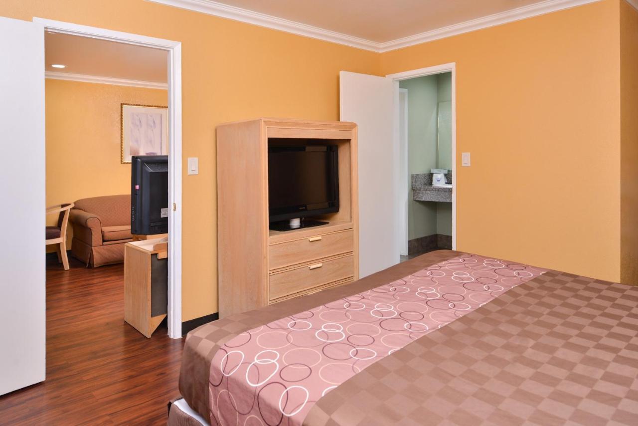 Americas Best Value Inn And Suites Clearlake Exteriér fotografie