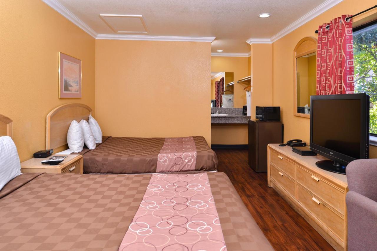 Americas Best Value Inn And Suites Clearlake Exteriér fotografie