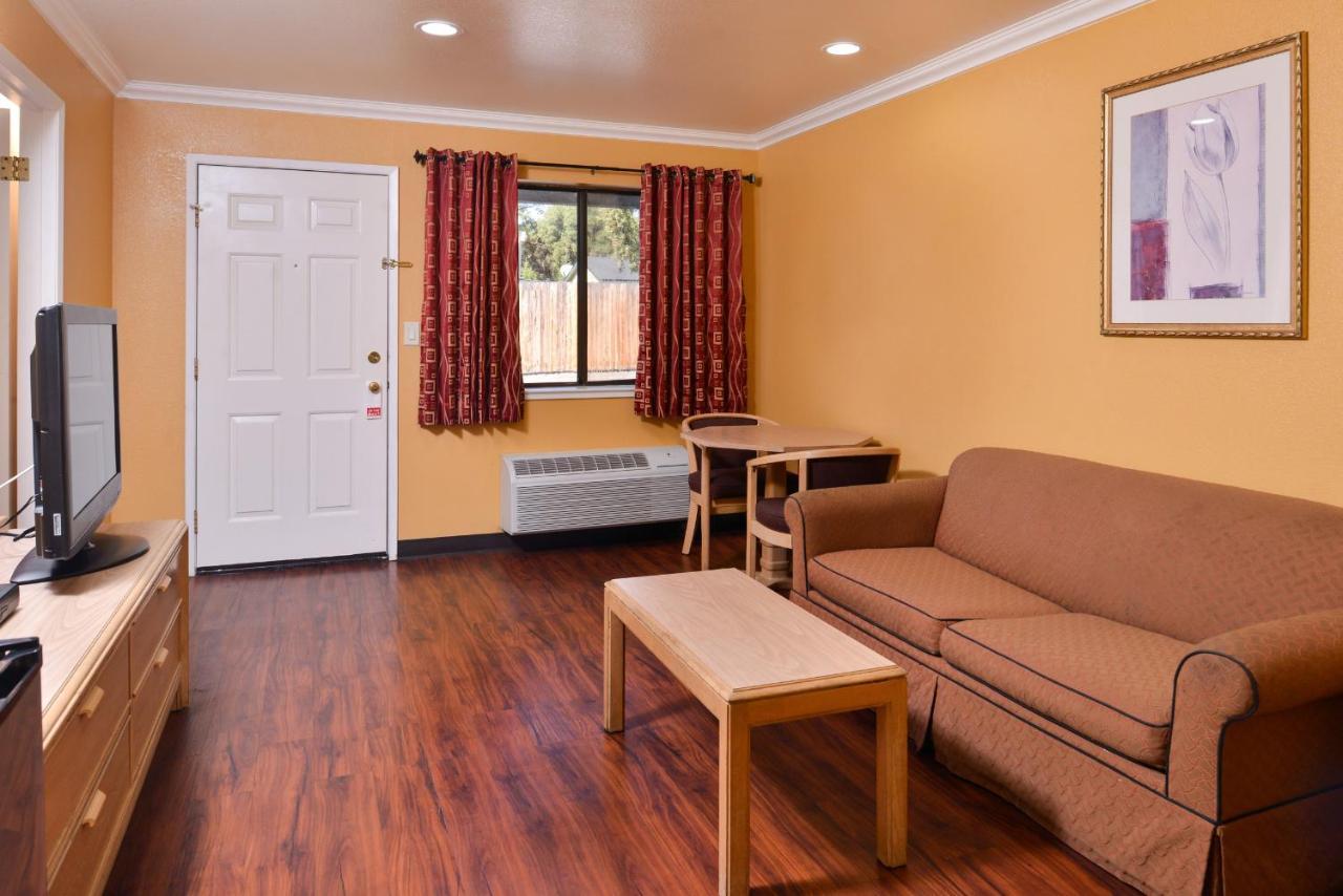 Americas Best Value Inn And Suites Clearlake Exteriér fotografie