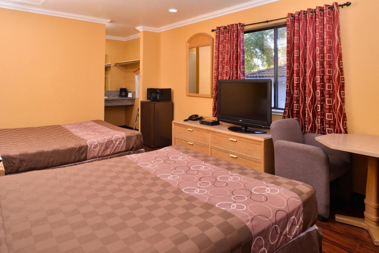 Americas Best Value Inn And Suites Clearlake Exteriér fotografie